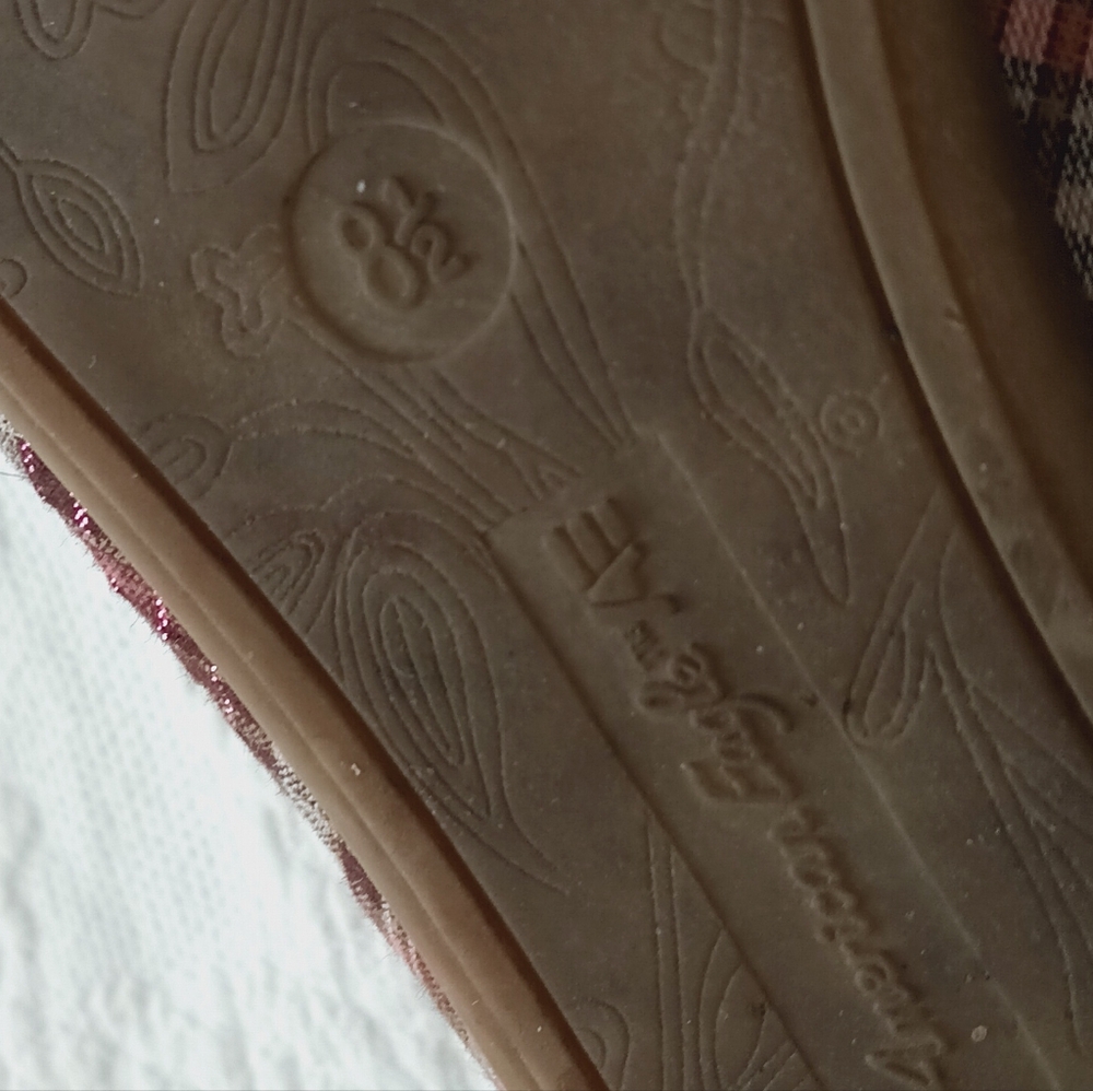 American Eagle Outfitters Pink Plaid Flats Silver Buckles Sparkly Flats School - Picture 12 of 14